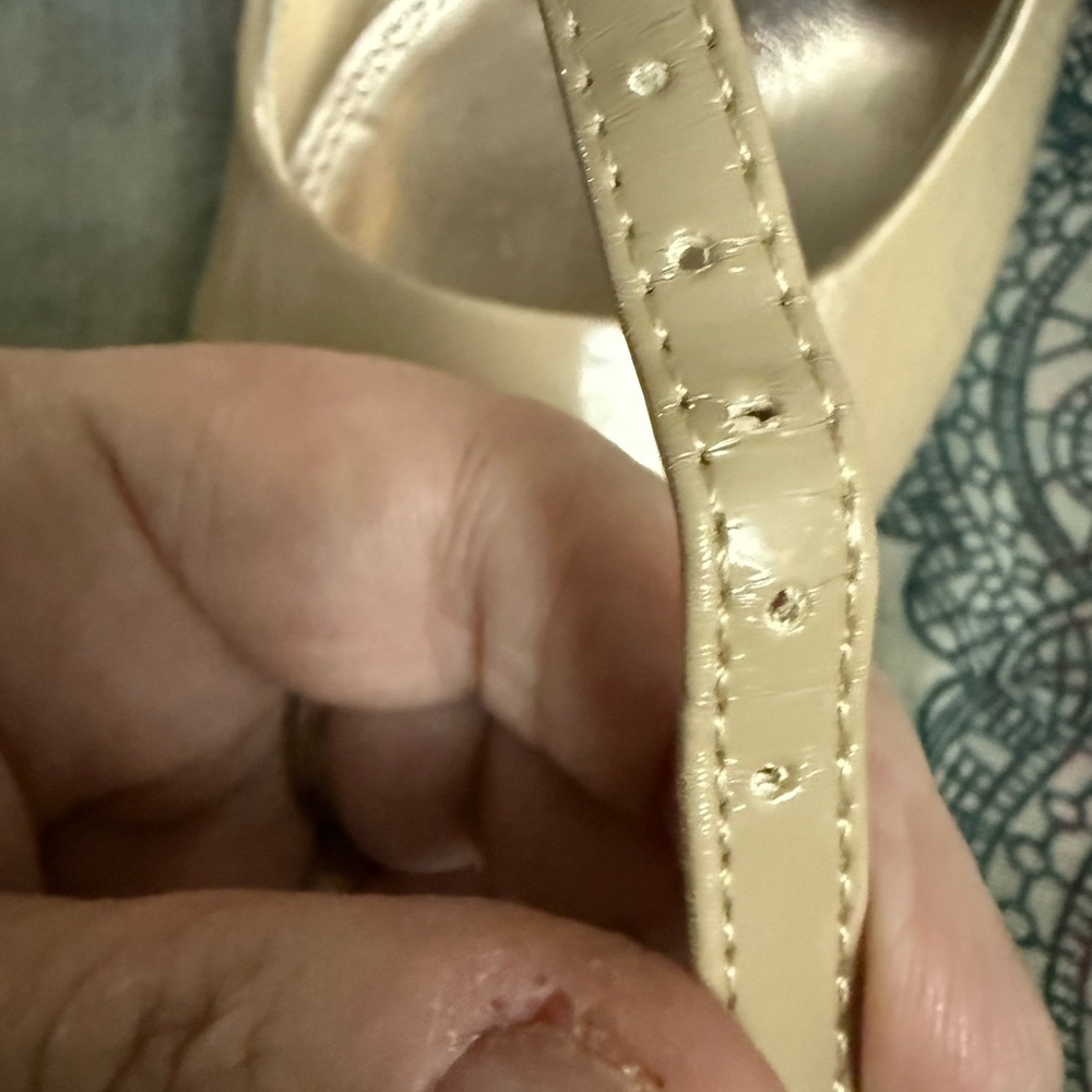 Patent Leather Chinese Laundry heels.  *Like new!!**  F*ck me pumps!!! - Picture 7 of 14